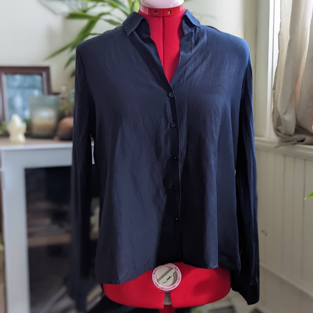 L’AGENCE open back blouse